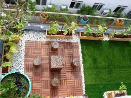 How Much Does Artificial Grass Cost Artificial Grass For Balcony Is The New Rage Am Artificial Grass Backyard Artificial Grass Balcony Artificial Grass Cost