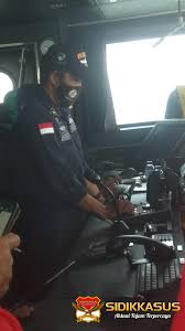 Gaji dan lainnya yang terutang bagi nakhoda, perwira dan anak buah kapal serta lainnya yang. Pengawasan Laut Digelar Diperairan Pelabuhan Probolinggo Sidik Kasus