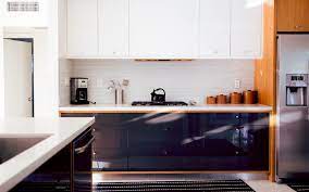 Painting your kitchen cabinets isn't quite as easy as grabbing a gallon of eggshell and going to town. 2021 Cost To Paint Kitchen Cabinets Labor Paint Costs