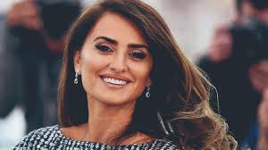 Read or Listen: Dilemma for Annie May as movie night flops (Summer Soap Eps  5)