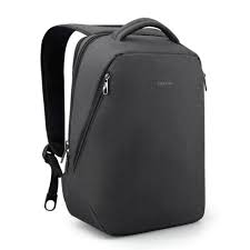 The macaroon comes in four different sizes: 10 Best Laptop Bags For Men Business Laptop Bags For Guys