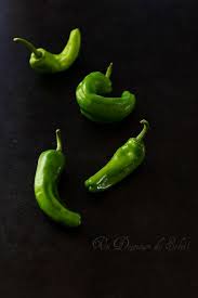 Poivrons Verts Friggitelli Ou Friarielli Qu Est Ce Que C Est Et Comment Les Cuisiner Un Dejeuner De Soleil Recettes De Cuisine Cuisine Poivron Vert