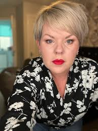 🌟One swipe for major volume 🌟One swipe for dramatic curl and length  🔥Together the most legit lashes!! ⬆️Our best-selling double-ended mascara  is available at SEPHORA.com😍