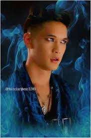 I have a surprise for who can guess where I got this picture and whom was  that I had it with ❤️❤️💏💏