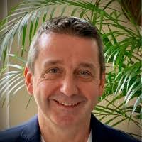 10+ "Alfred Mader" profiles