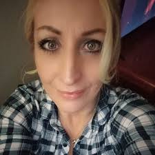 Goodmoring! New here and just wanted to introduce ourselves. We are a  nonprofit that helps women in recovery. So glad to be here!!