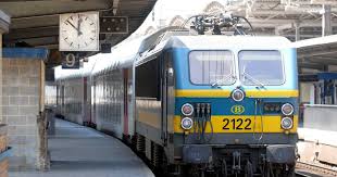 Speech of pr erika vlieghe, head, department of general internal medicine, infectious diseases and tropical medicine, university hospital antwerp. Ludieke Actie Tegen Vertragingen Trein Te Laat Fluit Ze Terug Binnenland Hln Be