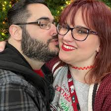 Julie Ann Vela (@jujukitten) • Facebook, Connect with friends