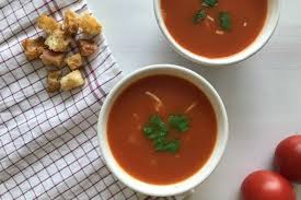 Tum Corbalari Unutturur Koz Domates Corbasi Yemek Com Yemek Tarifi Domatesler Corbalar Domates Corbasi