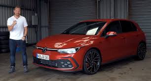 At the end of august it will be available at the dealer. 2021 Vw Golf Gti Time To Find Out If The New Hot Hatch Is Worthy Of The Name Carscoops
