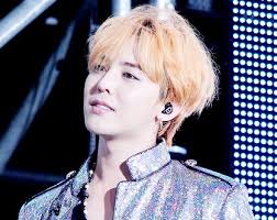 G Dragon Vikipedii