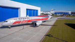 Etihad is revving up for the abu dhabi grand prix with the introduction of a special livery on one of its aircraft. Etihad Unveils Special Formula One Livery On Boeing 787 Ahead Of Abu Dhabi Grand Prix The National