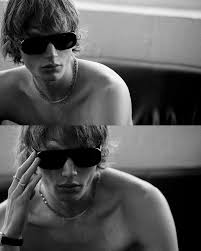 CALUM HARPER model represented by MMANAGEMENT