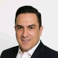 50+ perfiles de «Mauricio Sosa»