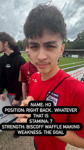 ❤️WE LOVE OUR REGULARS ❤️ Huge happy birthday to lovely Debbie! Thanks for  always supporting the Reach and being fabulous! See you tomorrow evening  for quiz! The Kings Reach Family 👑 P.s