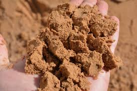 الـــرمل العراقي ⬇️🔽 رمـــل صفــر (ناعم جداً) لاغــراض اللبــخ ... ⬇️🔽  مقالع الرمل الاحمر في محافظة كربلاء. يتواجد بعدة انواع منها المفحوص (الخالي  من الاملاح) وغيرها بدرجات فرز مختلفة.