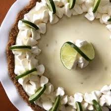 Huge Hit Key Lime Pie Uses Sour Cream Brought To A Friends And They Loved It Used A Nilla Wafer Crust Key Lime Pie Key Lime Pie Easy Lime Pie