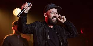 Im gespräch till brönner gentleman musiker trifft gentleman label загрузил: Koln Reggae Musiker Gentleman Nutzt Konzert Fur Politische Botschaft Kolner Stadt Anzeiger