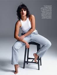 A part of hearst digital media elle participates in various affiliate marketing programs, which means elle gets paid commissions on purchases made through our links to retailer sites. Priyanka Chopra Elle Magazine March 2021 Issue Celebmafia