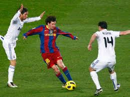 Cuenta oficial del real madrid c.f. My Favourite Game Barcelona V Real Madrid La Liga 2010 Rob Bleaney Football The Guardian