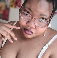 Category Is: Bring Back My Pearls! 🤍 Whose lewk was pearl-fection? 🫧 An  all-new #AllStars9 is now streaming