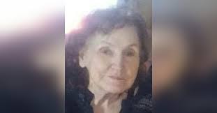 Reva Simmons's Instagram, Twitter & Facebook