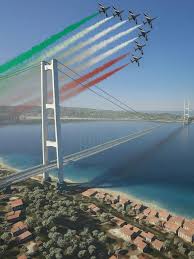 Nel 2032 il sogno sarà realtà ❤️ la Sicilia collegata al continente eurasiatico. L'ingegneria italiana di nuovo al centro del mondo. MERCOLEDÌ FINALMENTE AVREMO IL PARERE (POSITIVO) DEL CIPESS 💪 STAY TUNED #