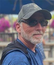 Dora Elliott's Instagram, Twitter & Facebook