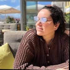 Cynthia Labarge's Instagram, Twitter & Facebook