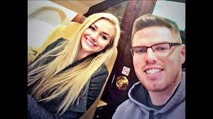 Freddie is generally a private person, with no interest in social media. Freddie Freeman And His Wife Chelsea Freeman Youtube