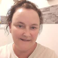 J'ai 46 ans Cherche une femme qui craint Dieu pour une relation sérieuse et  à long terme conduisant au mariage.