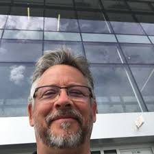 Dinner With Racers (@DWRshow)