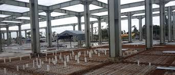 Membantu ekonomi keluarga jadi lebih baik. Perusahaan Inklusi