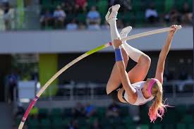 Jenn suhr of the united states won the gold medal in the women's pole vault on monday, ending russian yelena isinbayeva's bid for a third straight olympic title. Sub Par Performance Doesn T Keep Sandi Morris From Making Olympics