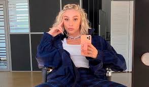 Настя ивлеева кто это такая? Kto Stanet Vedushimi Novogo Sezona Shou Orel I Reshka Poslednie Vypuski 2020 Nastya Ivleeva Yuliya Koval Anton Ptushkin Ida Galich Shou Biznes Dni Ru