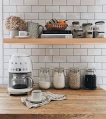 Annie Daoust Bloom Cie On Instagram Good Morning Un Bon Cafe Pour Debuter Cette Journee Bien Sp Bon Cafe Cuisine Salle A Manger C Est Bon