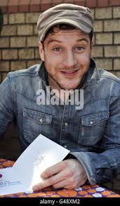 X factor winner matt cardle bristol royal hospital children hi-res stock  photography and images