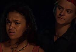 Jun 22, 2021 · dans la deuxième saison d'outer banks, john b et sarah sont de nouveau sur la piste de l'or, cette fois aux bahamas, où ils se sont enfuis après avoir frôlé la mort. Jj And Kiara Outer Banks Wiki Fandom