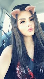 Jasmin Muniz's Instagram, Twitter & Facebook