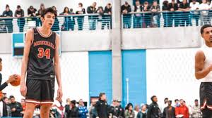 Chet is a long, lanky pf/c chet is a very unique prospect. The Nation S Top Rated Junior Chet Holmgren Talks Recruitment Outlines Commitment Date Stock Risers