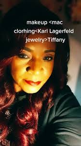 Carol Pinkerton's Instagram, Twitter & Facebook