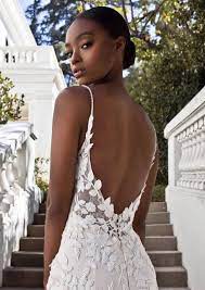 List of wedding dress companies and services in ireland. Bridal Boutiques In Ireland Where To Go Wedding Dress Shopping