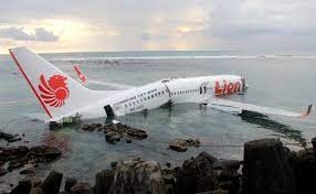 Banned Air Crash Investigation Mayday Final Hour Of Flight 11 Aircrash Confidential Mystery Passenger Planes Air Flight Boeing