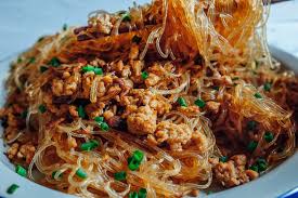 Riso beim führenden marktplatz für gebrauchtmaschinen kaufen. Spaghetti Di Soia Saltati Con Carne La Ricetta Autentica Facile Buonissima