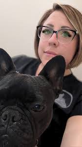 Amber Tietz's Instagram, Twitter & Facebook