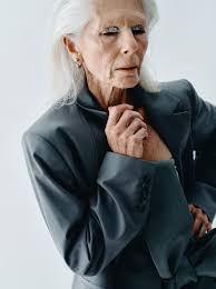 I'm so excited to announce that from Tuesday April 22nd, I will be cutting  & styling hair and looking after my clients from @salon.lane in their West  End location, situated within the