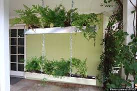 Rain Gutter Planters And Chain For Vertical Garden Vertikaler Garten Diy Vertikaler Garten Balkon
