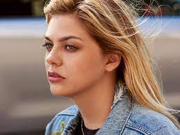 Il se classe numéro un des ventes d'albums en france dès sa. Louane ãƒã‚±ãƒƒãƒˆ ãƒ„ã‚¢ãƒ¼ãŠã‚ˆã³ã‚³ãƒ³ã‚µãƒ¼ãƒˆæƒ…å ± Live Nation æ—¥æœ¬