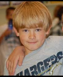 Je suis allé à l'école avec Justin. Voici une photo du jeune Herbert  portant un maillot des Chargers. Profitez bien :) : r/Chargers