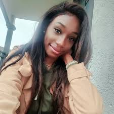 I love how handsome he grew up and his tone his voice his style 🔥 👑